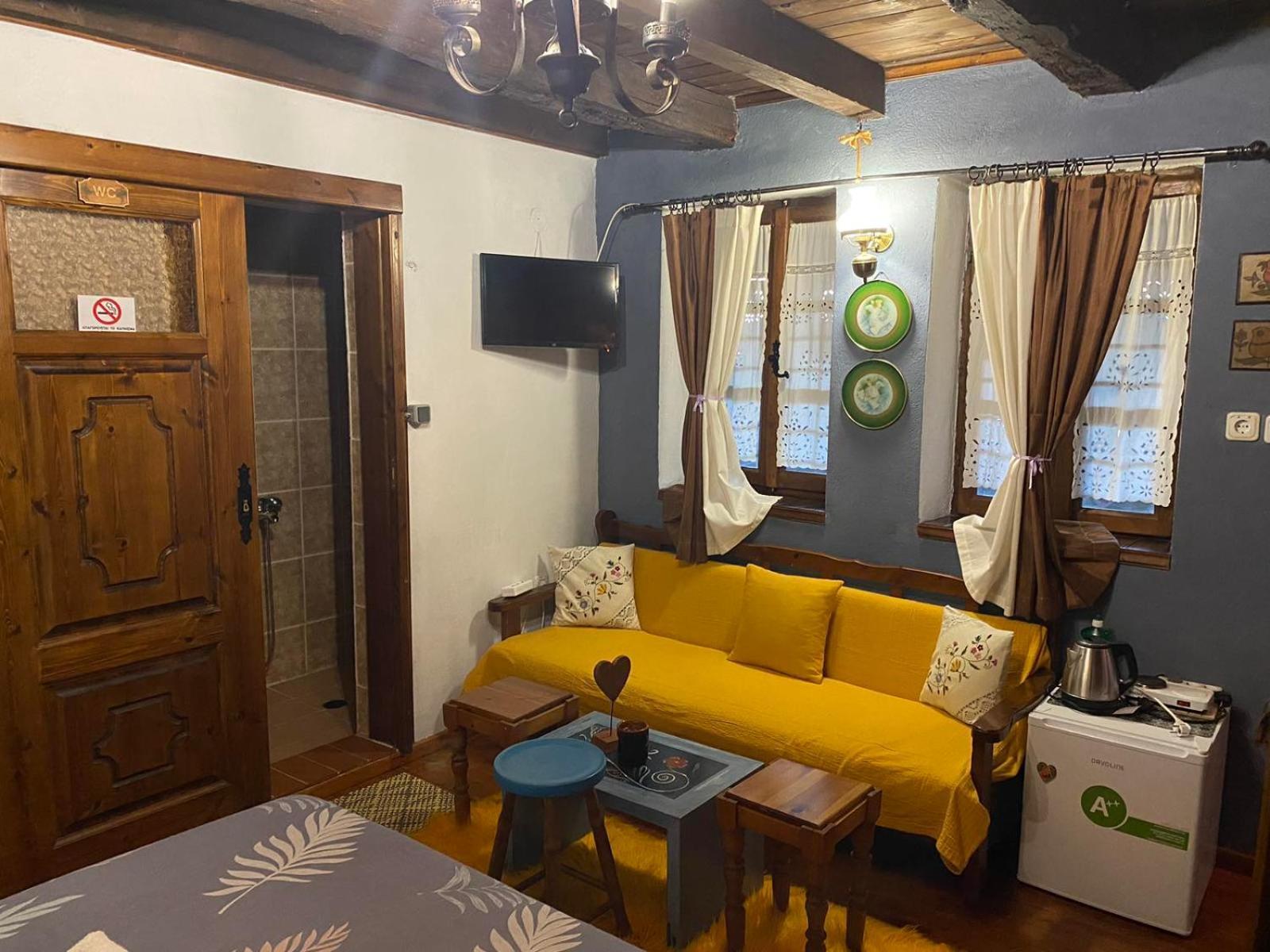 Guesthouse Erato Palaios Panteleimonas Eksteriør billede