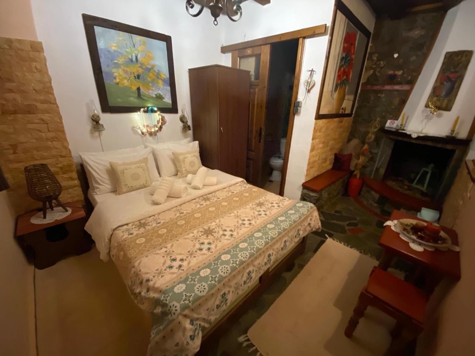 Guesthouse Erato Palaios Panteleimonas Eksteriør billede