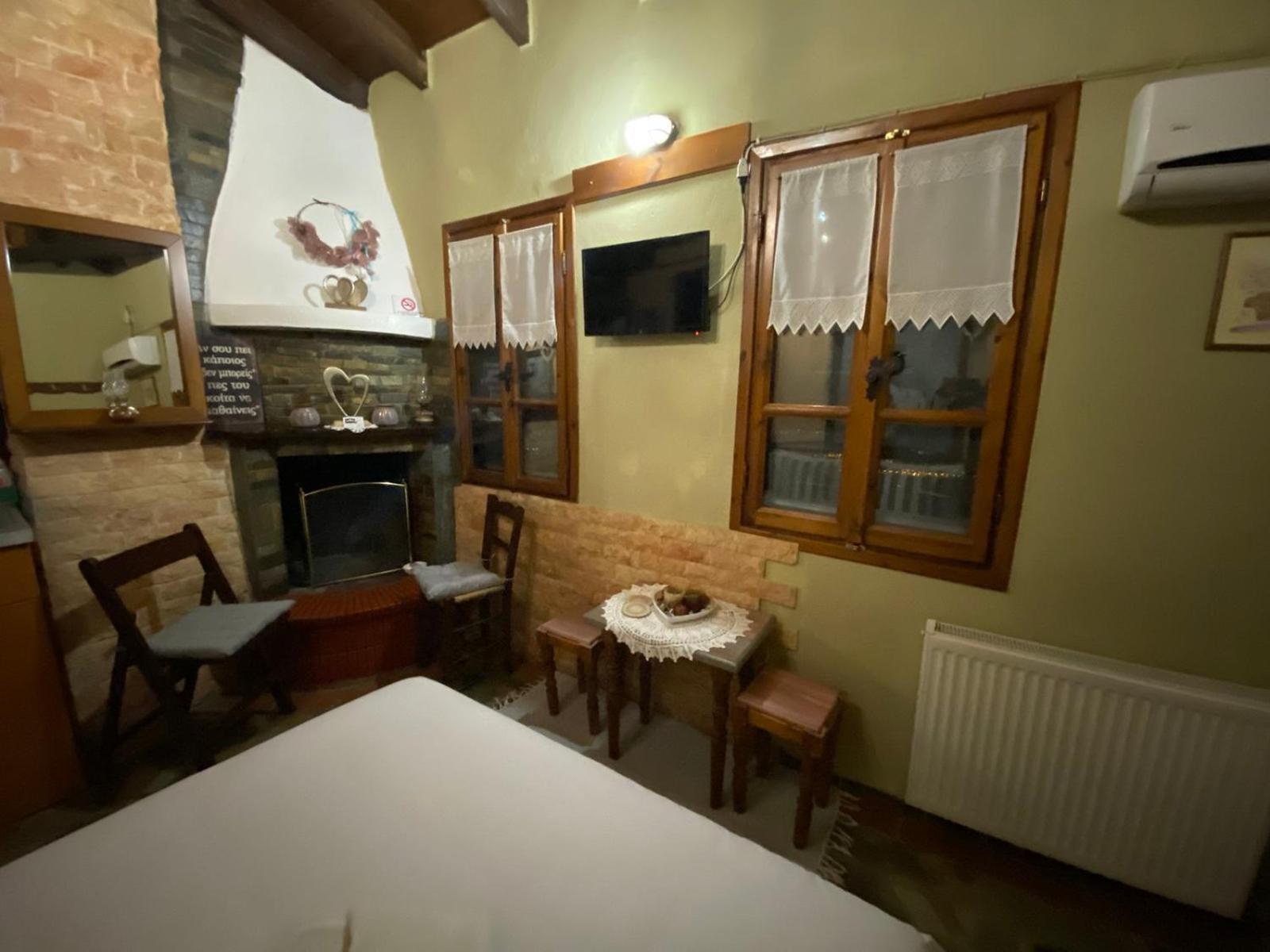 Guesthouse Erato Palaios Panteleimonas Eksteriør billede