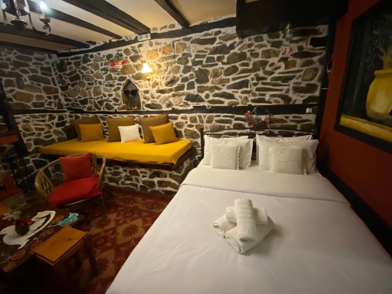 Guesthouse Erato Palaios Panteleimonas Eksteriør billede